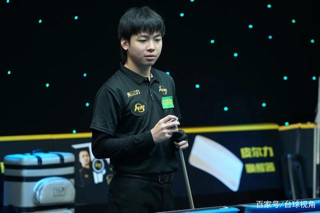 中超：上海海港主场3-2战胜长春亚泰