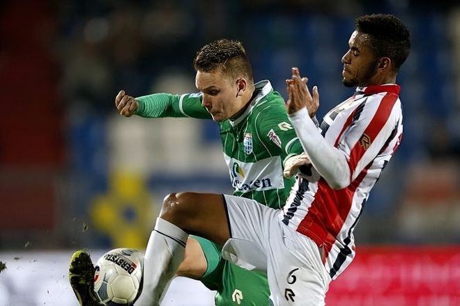 防守球员成 防守球员成