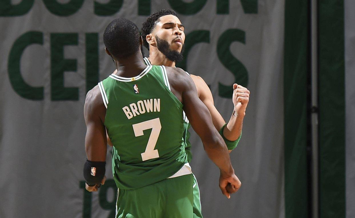 这深刻彰显 这深刻彰显